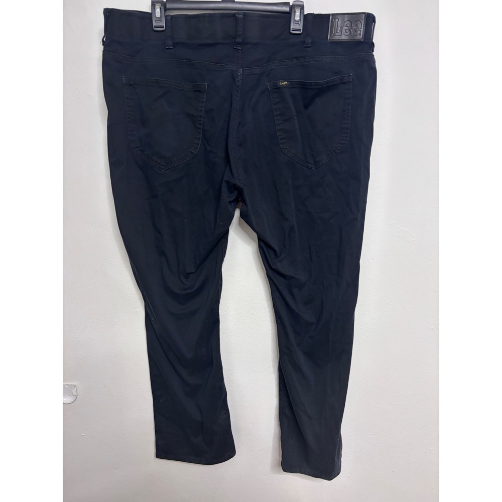 Lee Extreme Motion MVP Mens Black Straight Fit Tapered Leg Pants 46x30 Stretch